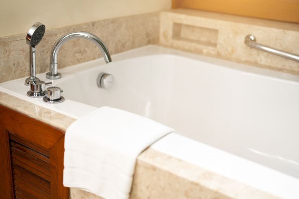 Tub Faucet Repair in Irvine