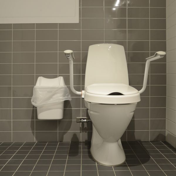 Commercial Toilet Repair in Irvine